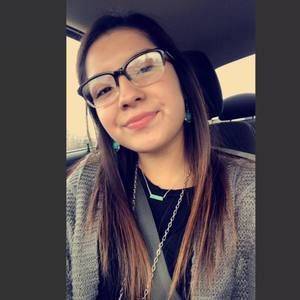 Meet your Posher, Destanie